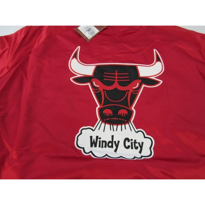 Chicago Bulls Mens Size 3XL Mitchell and Ness Red Light Satin Snap Jacket 125 Image 3