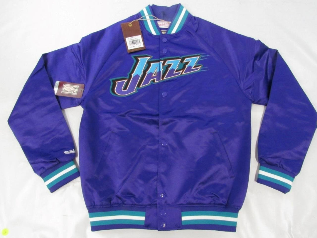 Utah Jazz Mens S Small Mitchell and Ness Satin Button Snap Light Jacket 120 Image 3