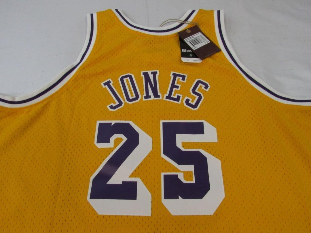 1994-95 Eddie Jones 25 Lakers Mens Mitchell and Ness Swingman Jersey 130 Image 2