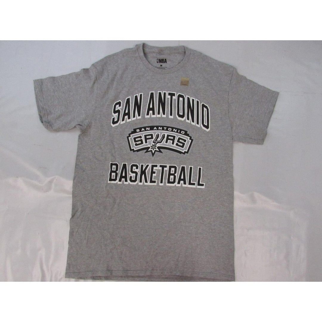 San Antonio Spurs Basketball Mens Size XL XLarge Grey Shirt Image 1