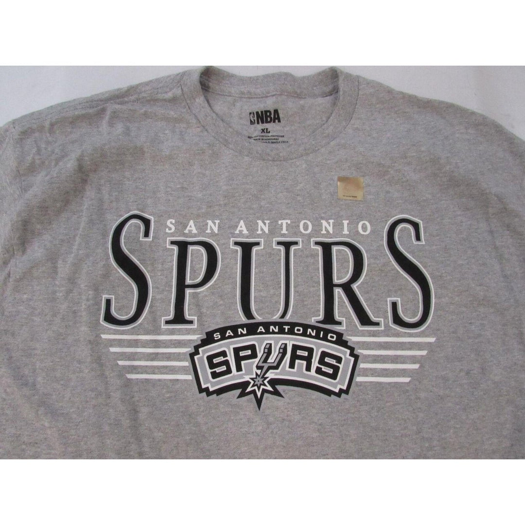 San Antonio Spurs Basketball Mens Size XL XLarge Grey Shirt Image 4