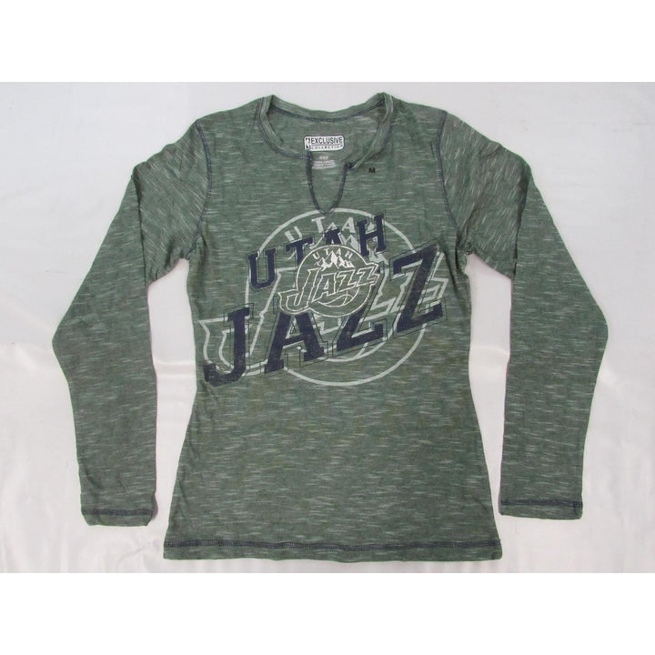 Utah Jazz Womens Size M Green Long Sleeve Shirt Image 1