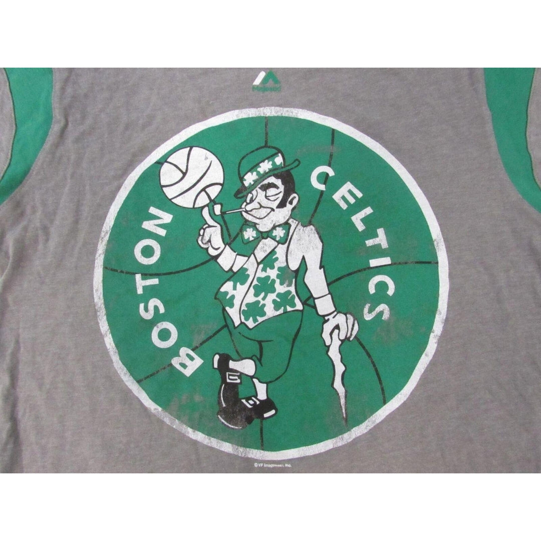 Boston Celtics Mens Size M Medium Gray Majestic Shirt w/ Distressed Print Image 3