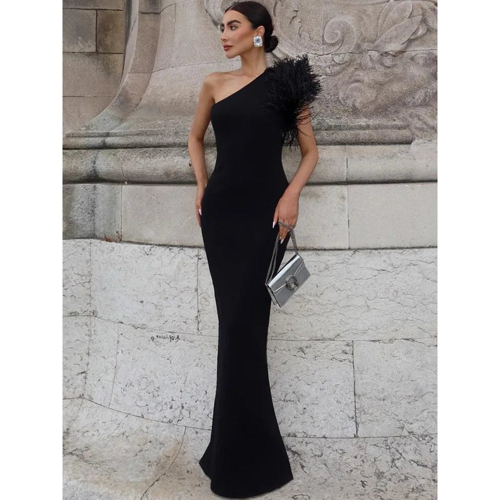 2024 One Shoulder Sexy Black Feather Evening Dress Sleeveless for Women Sexy Party Elegant Birthday Long Maxi Dress Image 1