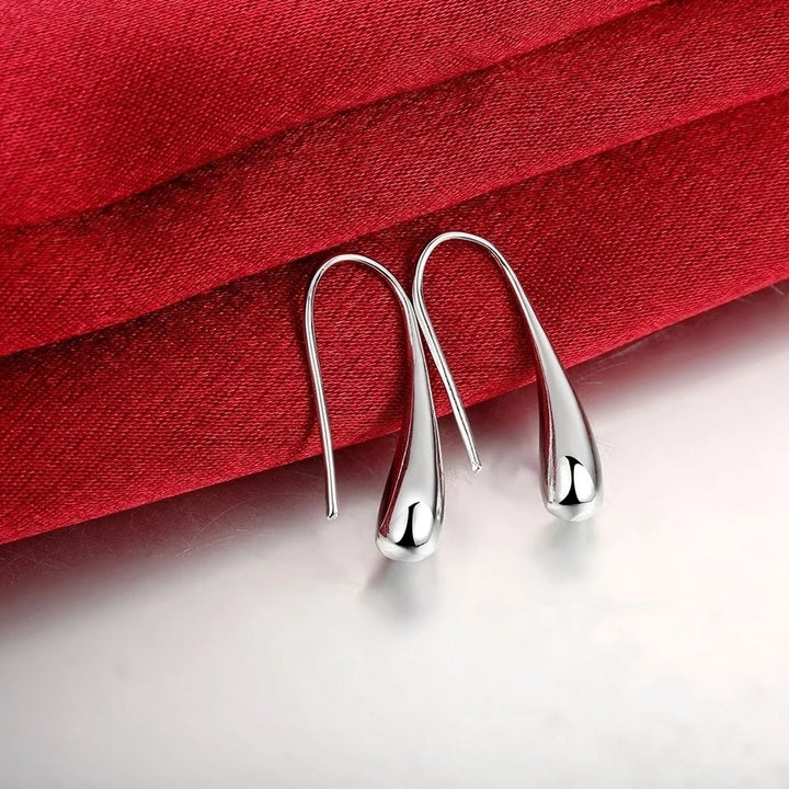 925 Sterling Silver Teardrop Earrings Image 1