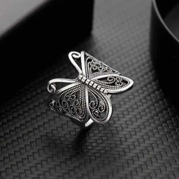 2022 Korean Exquisite Geometric Round Ring Womens Fashion Luxury Zircon Finger Ring Simple Temperament Versatile Image 3