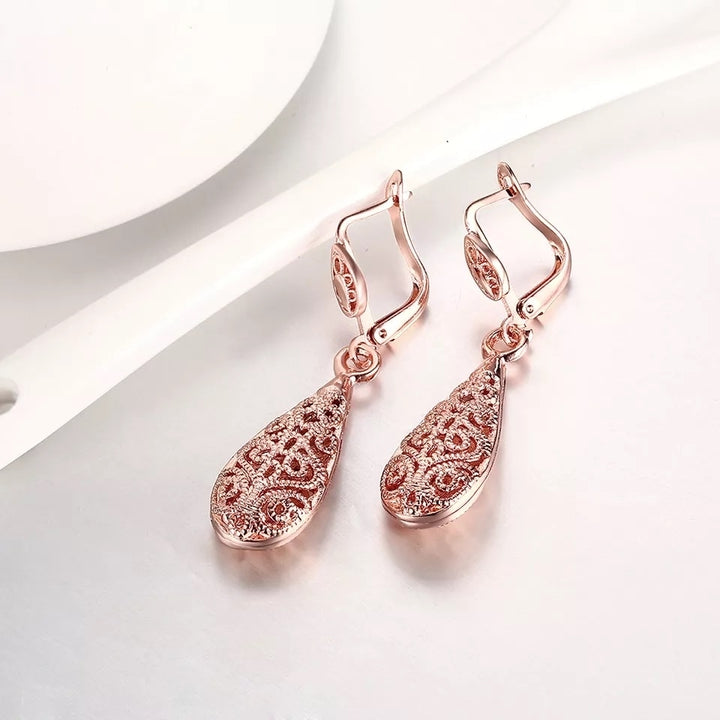 18K Gold Plated Filigree Teardrop Leverback Drop Dangle Earrings Image 2