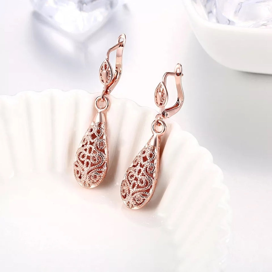 18K Gold Plated Filigree Teardrop Leverback Drop Dangle Earrings Image 1