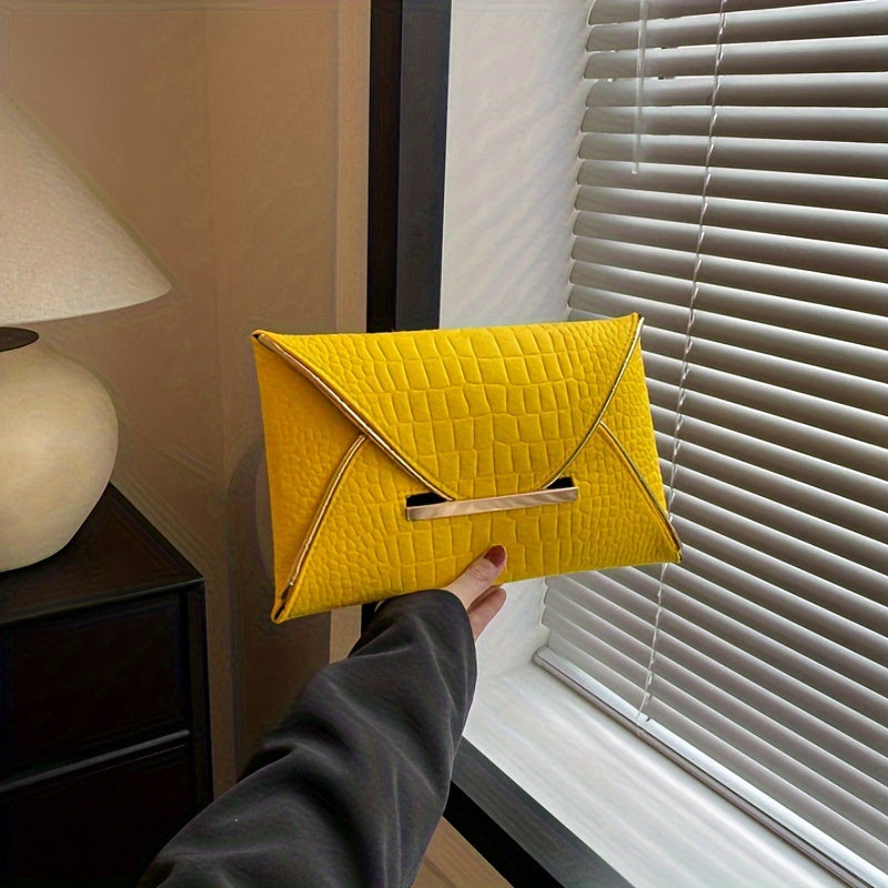 Chic Solid Color Envelope Clutch - Fashionable Womens Evening Purse with Polyester Lining Perfect for Weddings and Image 3