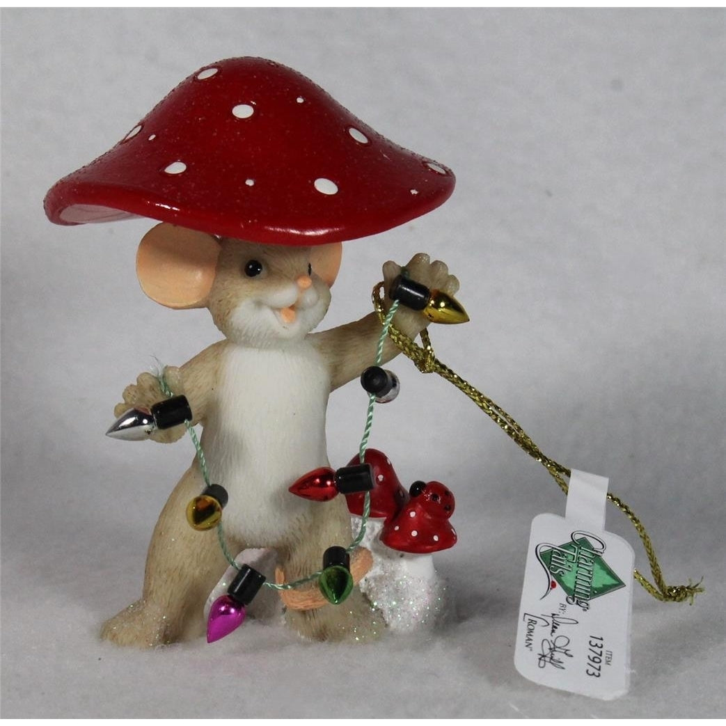 Charming Tails Cap-Ture the Joy of Every Moment - 2024 Figurine 137973 NIB Image 1