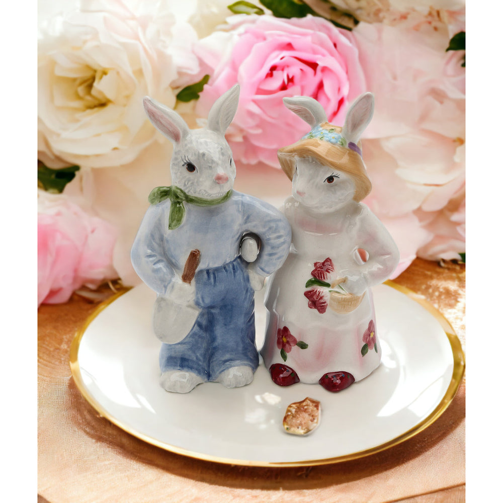 Bunny Rabbit Farmers Salt and Pepper Shakers 4.5in Gift Image 2