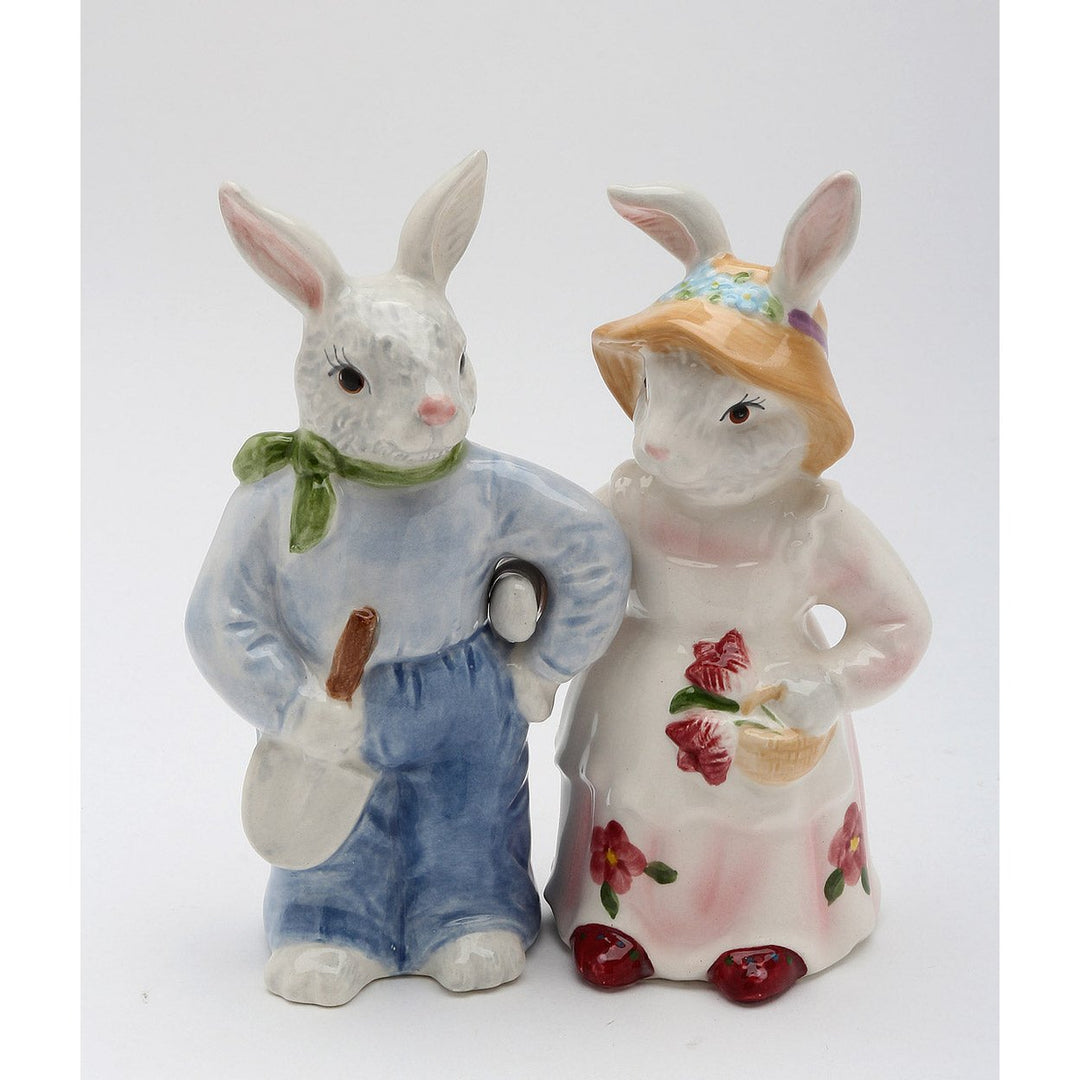 Bunny Rabbit Farmers Salt and Pepper Shakers 4.5in Gift Image 4