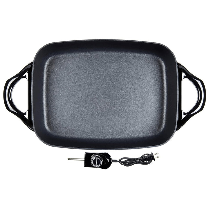 Presto 16-Inch Extra Large Non-Stick Skillet with Glass Lid Image 4