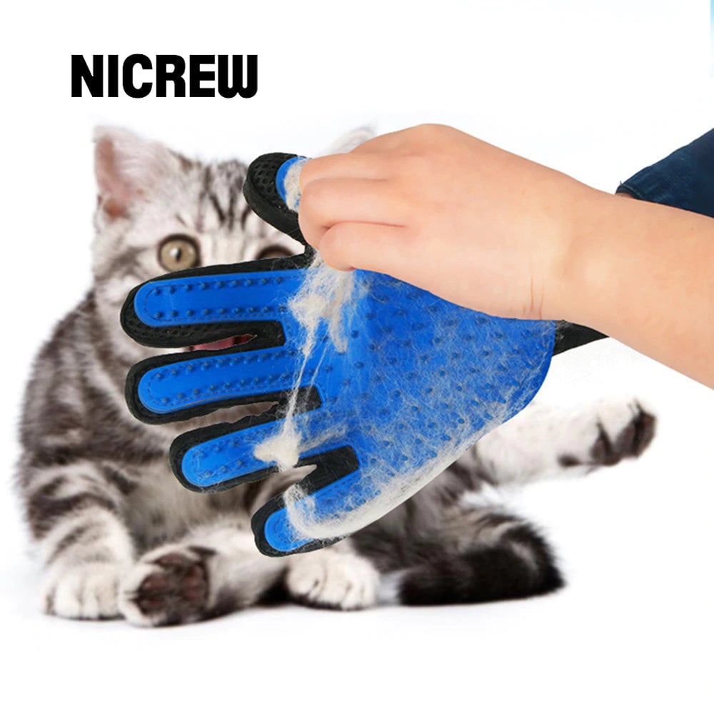 Pet Grooming Gloves Image 1