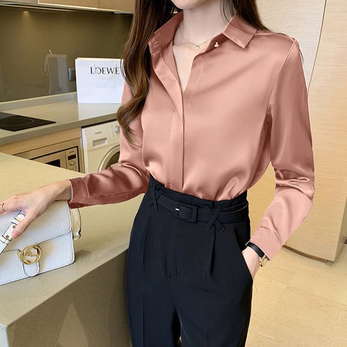 Summer Ice Silk Knitted Tops Short Sleeve Solid Bright Office Lady Work Causal Silk Shirts Korean Japan Slim Knitwear Image 2