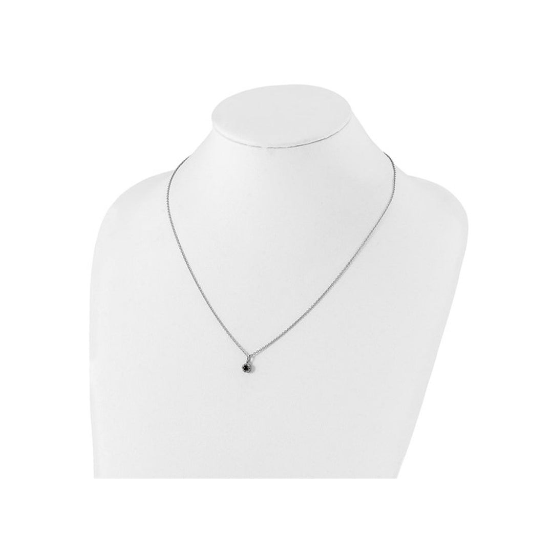 1/5 Carat (ctw) Black and White Diamond Circle Pendant Necklace in Sterling Silver with Chain Image 3