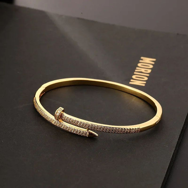 Luxury Womens Bracelet Personalized Nail Design Micro Inlaid Zircon High-End Fashion Image 4