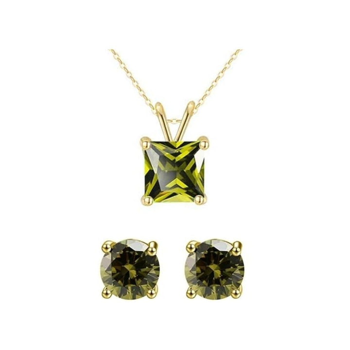 18K Yellow Gold 3ct Peridot Necklace 18 Inch Earrings Set Gift Boxed Elegant Image 1