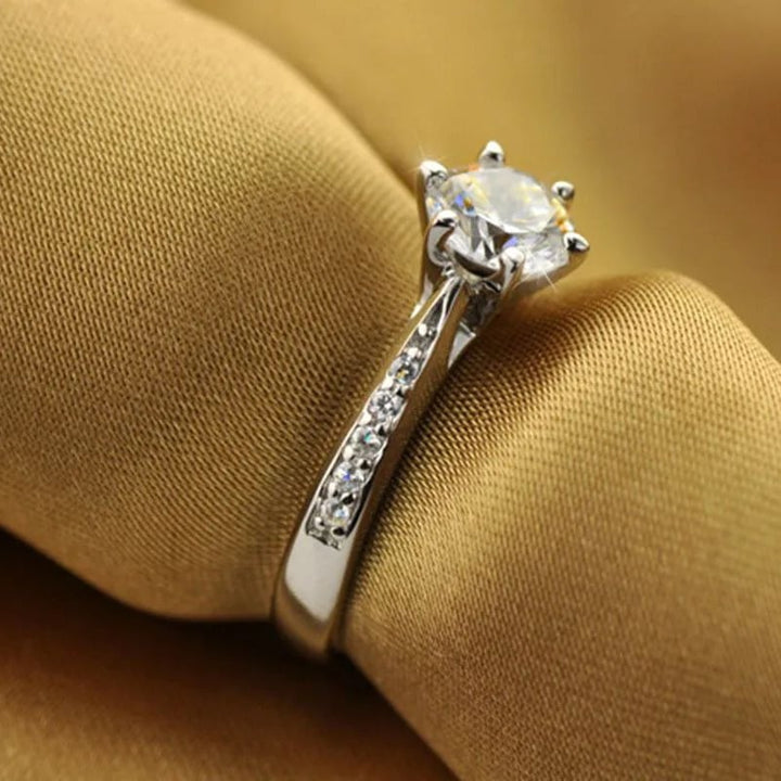 Luxury 925 Sterling Silver Classic Ring Women Six Claw 70ct Imitation Diamond Image 2