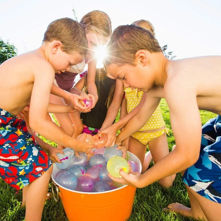 111-Pieces: Quick Filling Water Balloon Bombs Image 8