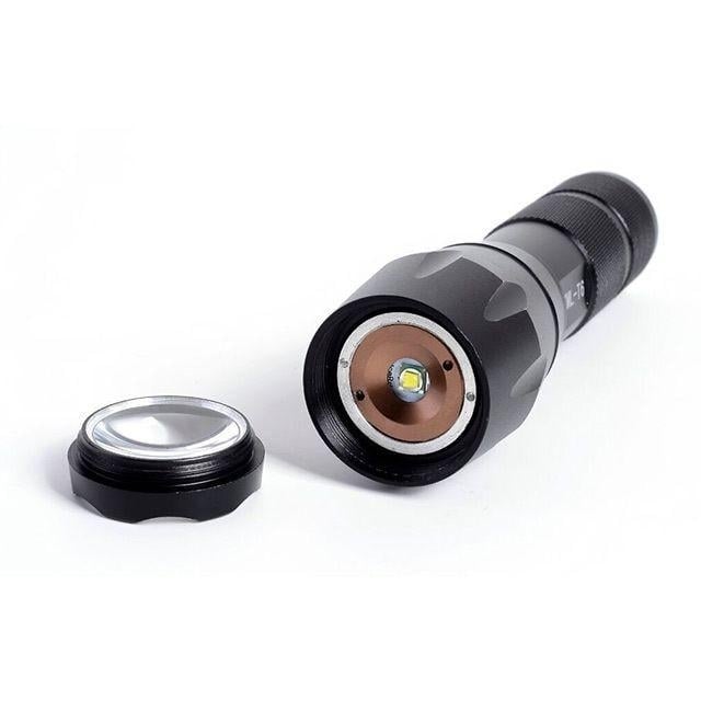 1600 Lumen Aluminum Alloy Tactical Flashlight with Zoom Image 3