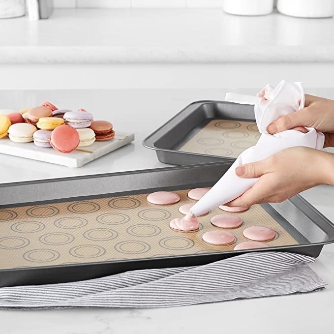 2-Pack: Silicone Nonstick Food Safe Macarons Baking Mat Image 7