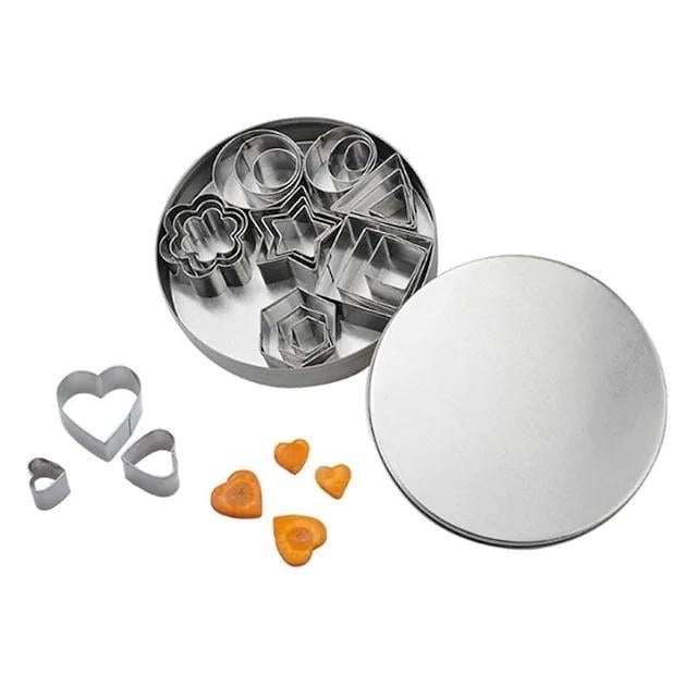 24-Piece: Stainless Steel Cookie Cutters Set Image 4