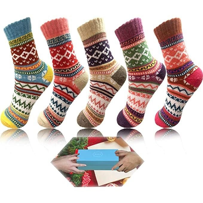 5-Pairs: Womens Winter Socks Image 1