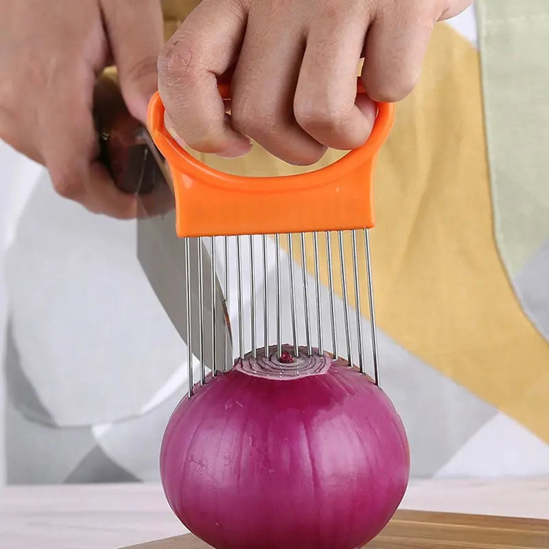 4-Pieces: All-In-One Onion Holder Slicer Set Image 4