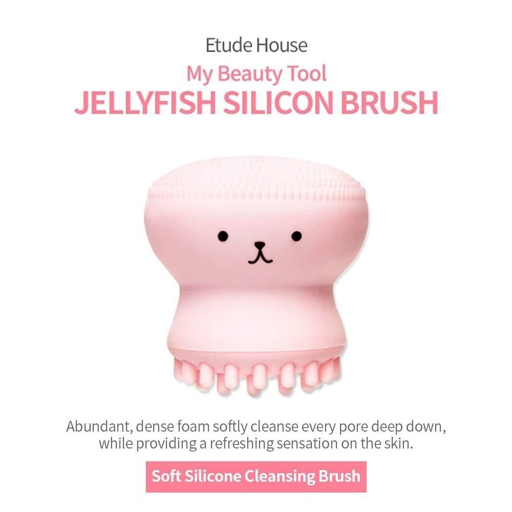 All in One Deep Pore Cleansing Sponge and Brush Image 2