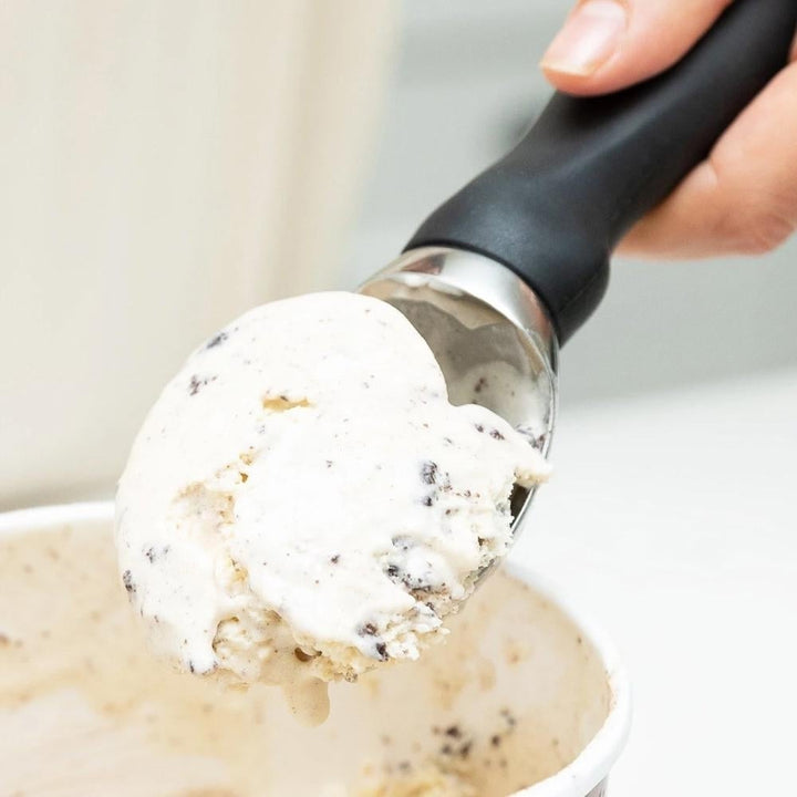 Premium Ice-Cream Scooper with Comfortable Grip Handle Image 4