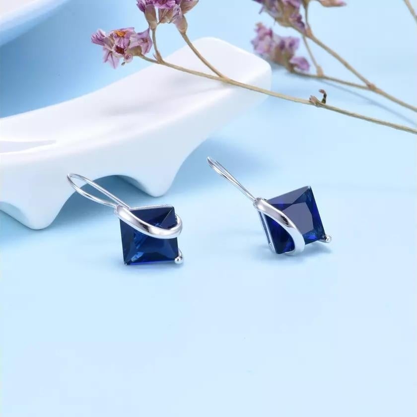 Sterling Silver Sapphire Diamond Cut Earring Image 1