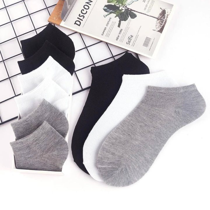 10-Pairs: Womens Solid Color Ankle Socks Image 6