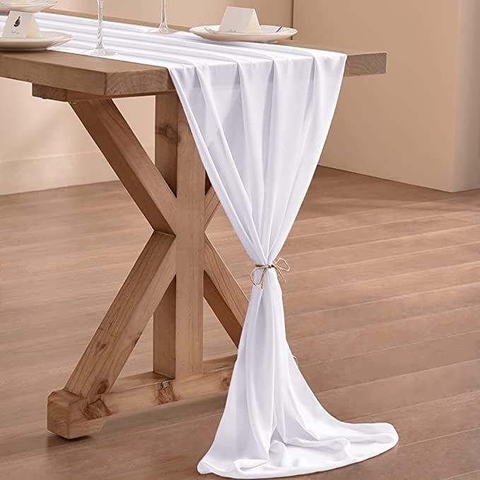 10Ft. Chiffon Table Runner Image 8