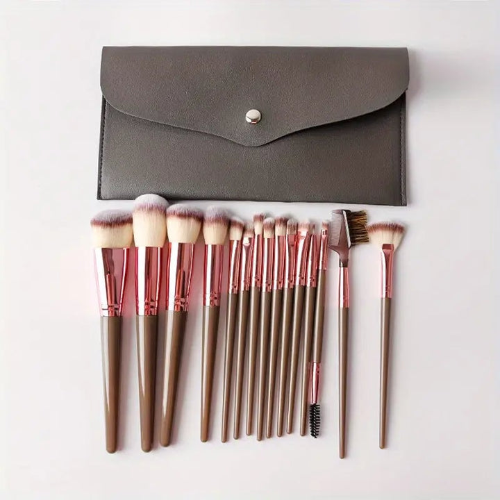 15-Pieces Set: Professional Makeup Brush Image 7