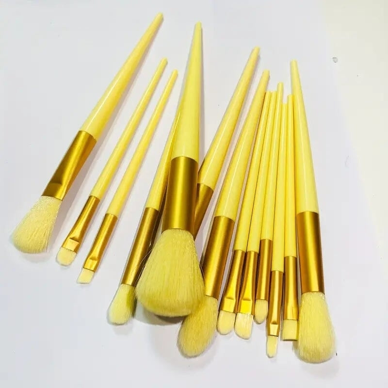 13-Piece: Professional Makeup Brush Set Image 4