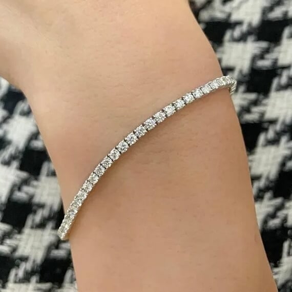 2 Ct TW Round-Cut Natural Diamond Tennis Bracelet 14K Gold 7" Womens Image 4