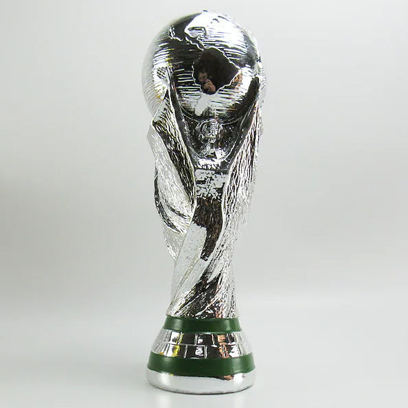 2022 World Cup Trophy Image 3