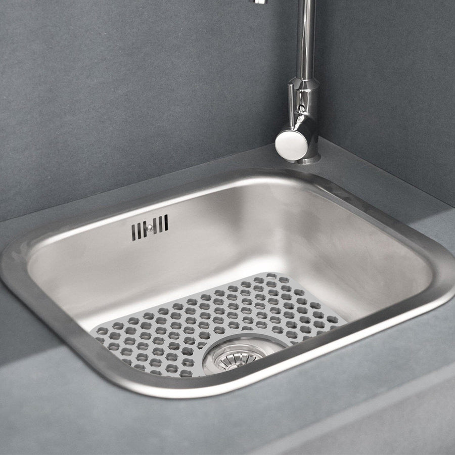 2-Piece: Silicon Grid Sink Mat with Central Drain Hole Image 1