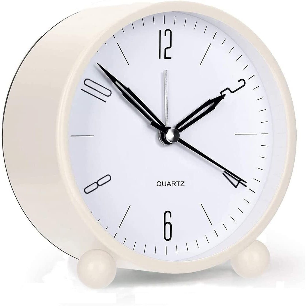 4" Super Silent Non Ticking Analog Alarm Clock with Night Light Image 1