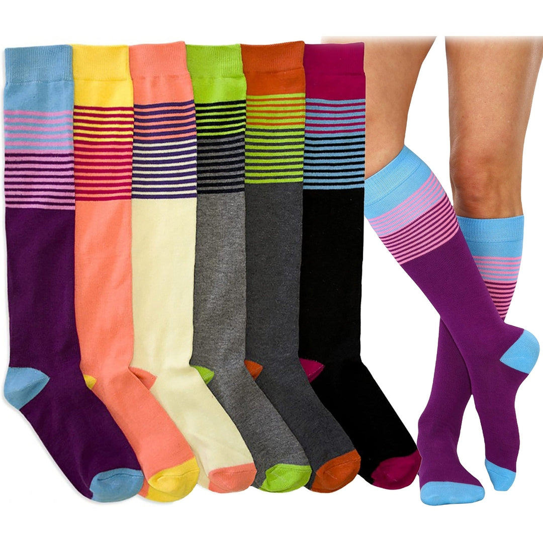 6-Pack: ToBeInStyle Womens Knee High Socks Image 4