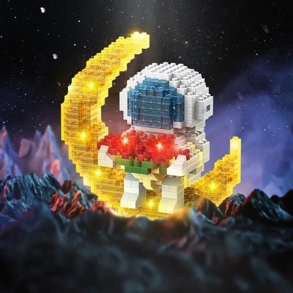 Astronaut Building Blocks LED Glowing Toys Image 3