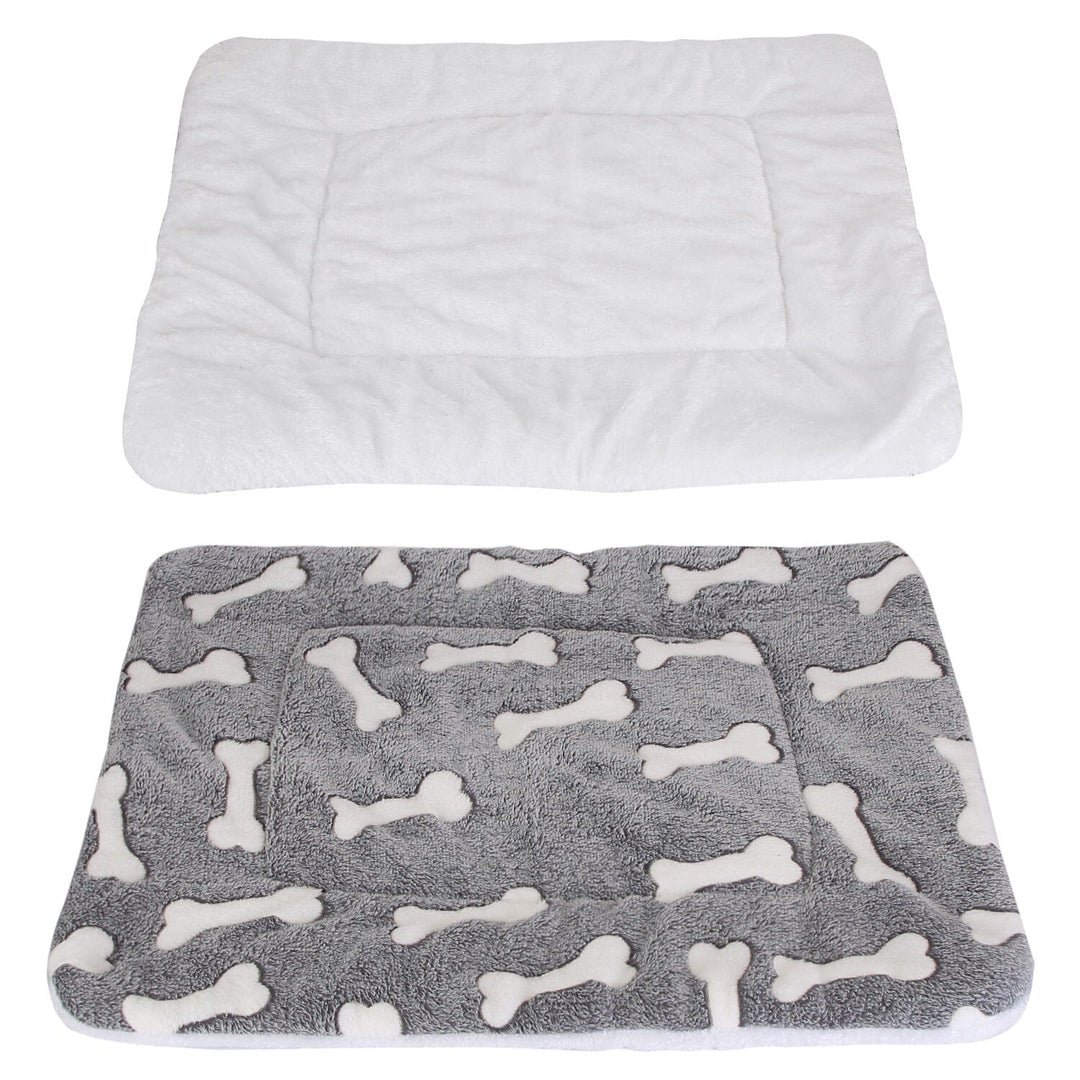 Comfortable Flannel Dog Bed Mat Image 3