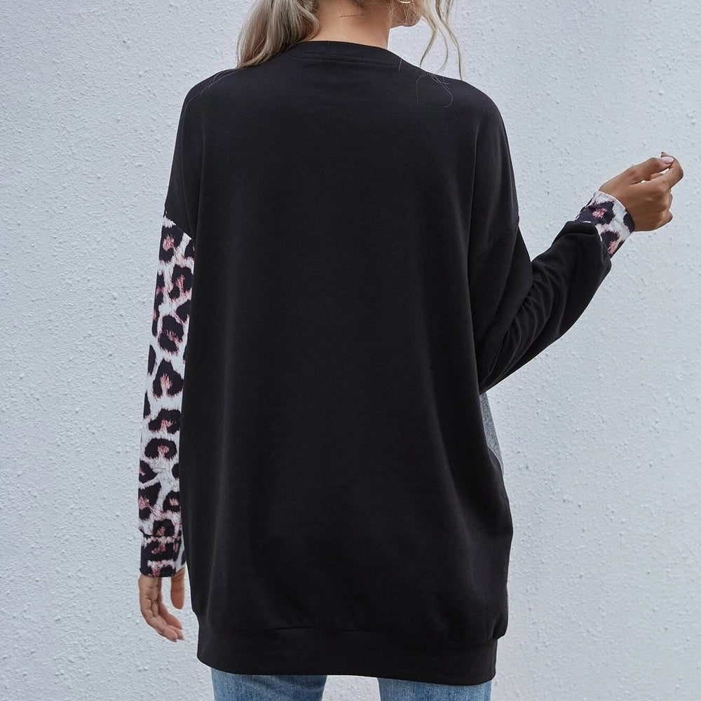 Leopard Print Colorblock Drop Shoulder Sweatshirt Image 2