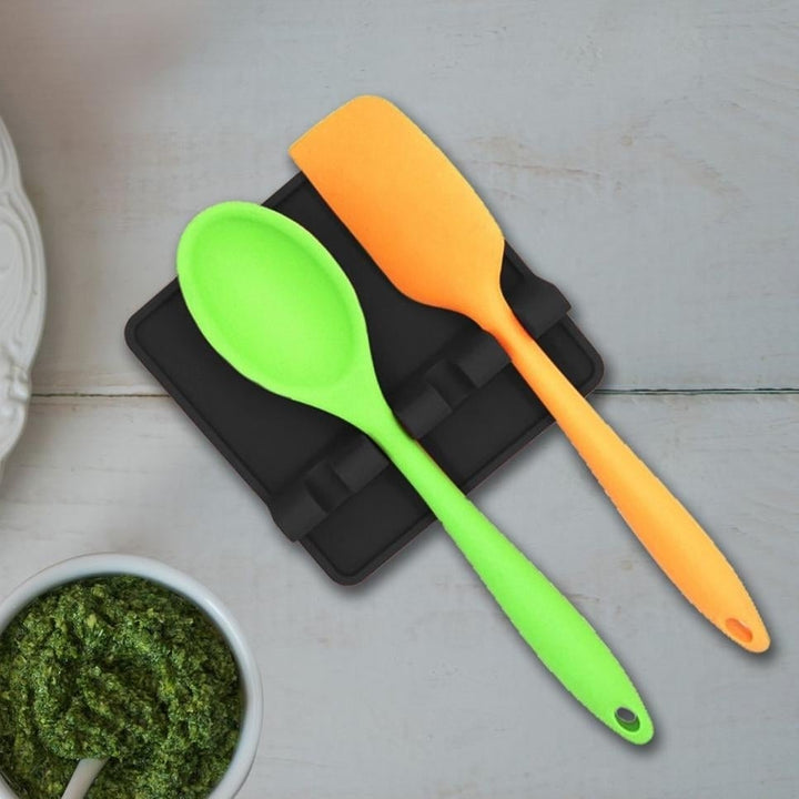 Non-Slip Heat Resistant Silicone Multiple Utensil Rest with Drip Pad Image 6