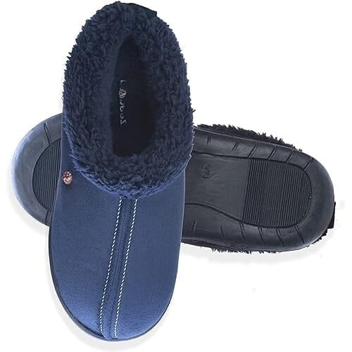 Pupeez Boys Winter Slipper Comfort and Warm Clogs Image 3