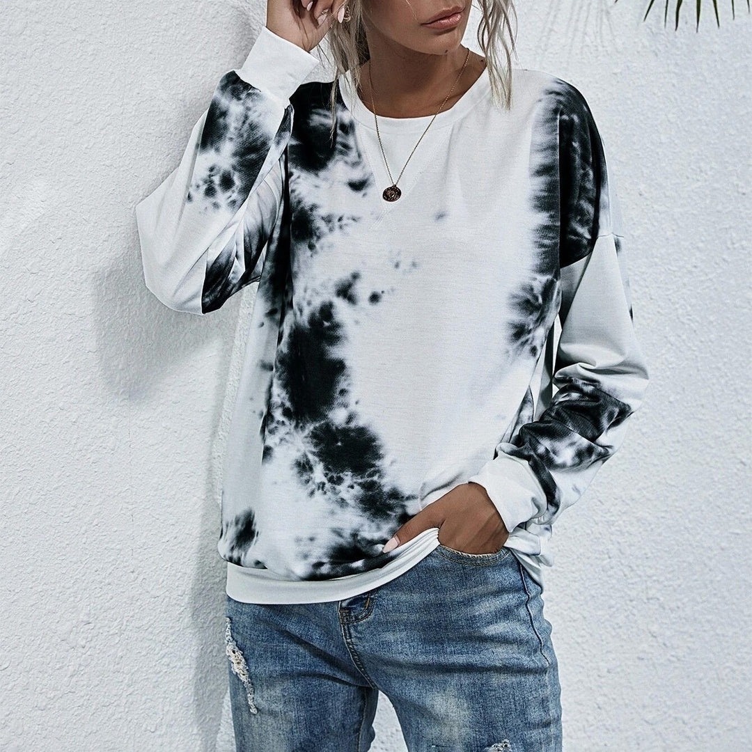 Tie Dye Round Neck Sweatshirt Image 12