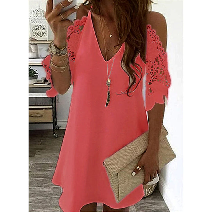 Womens Half Sleeve Solid Cutout Shift Dress Image 4