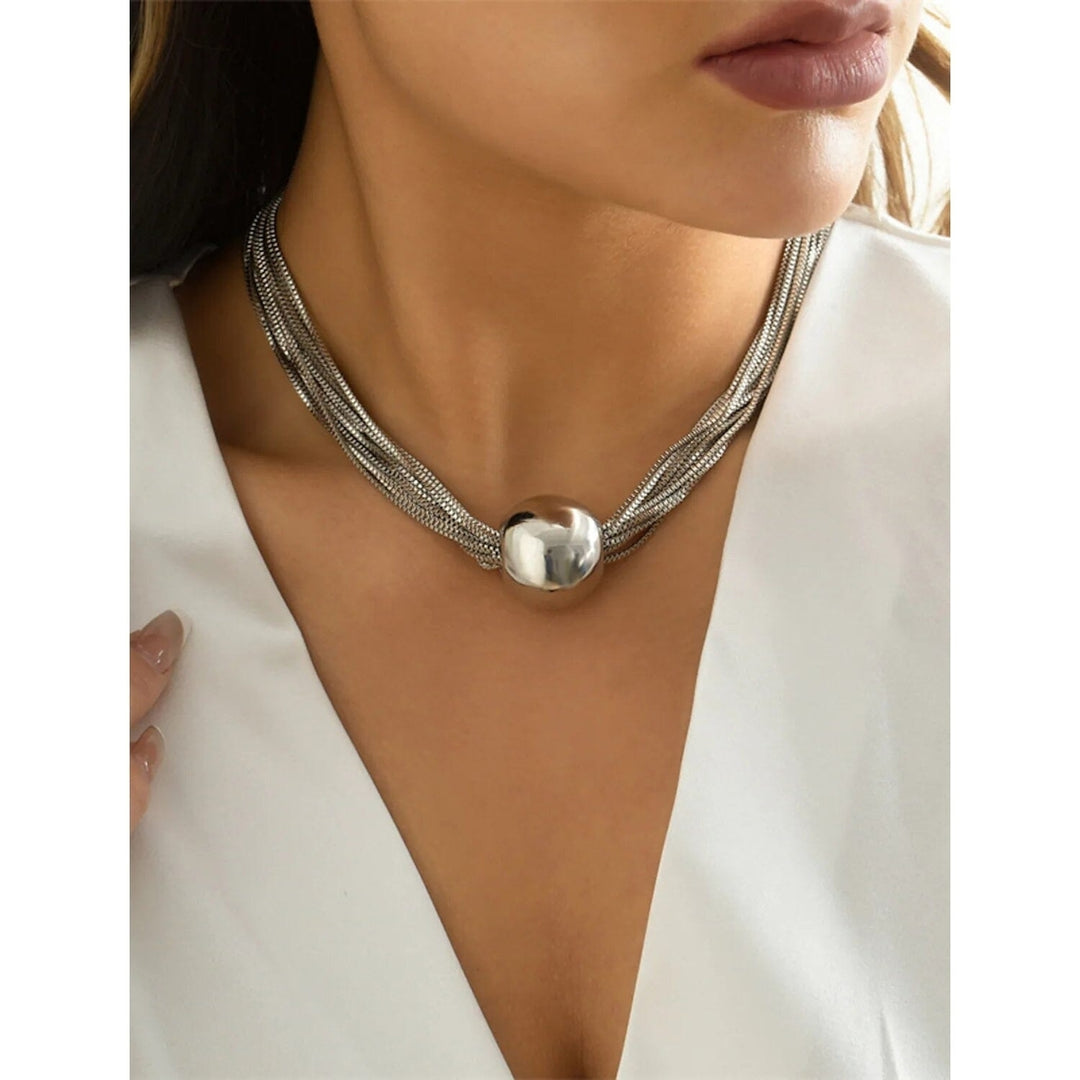 Womens Contemporary Street Geometry Necklace Image 4