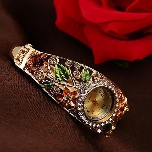 Womens Crystal Bracelet Wrist Watch Image 7